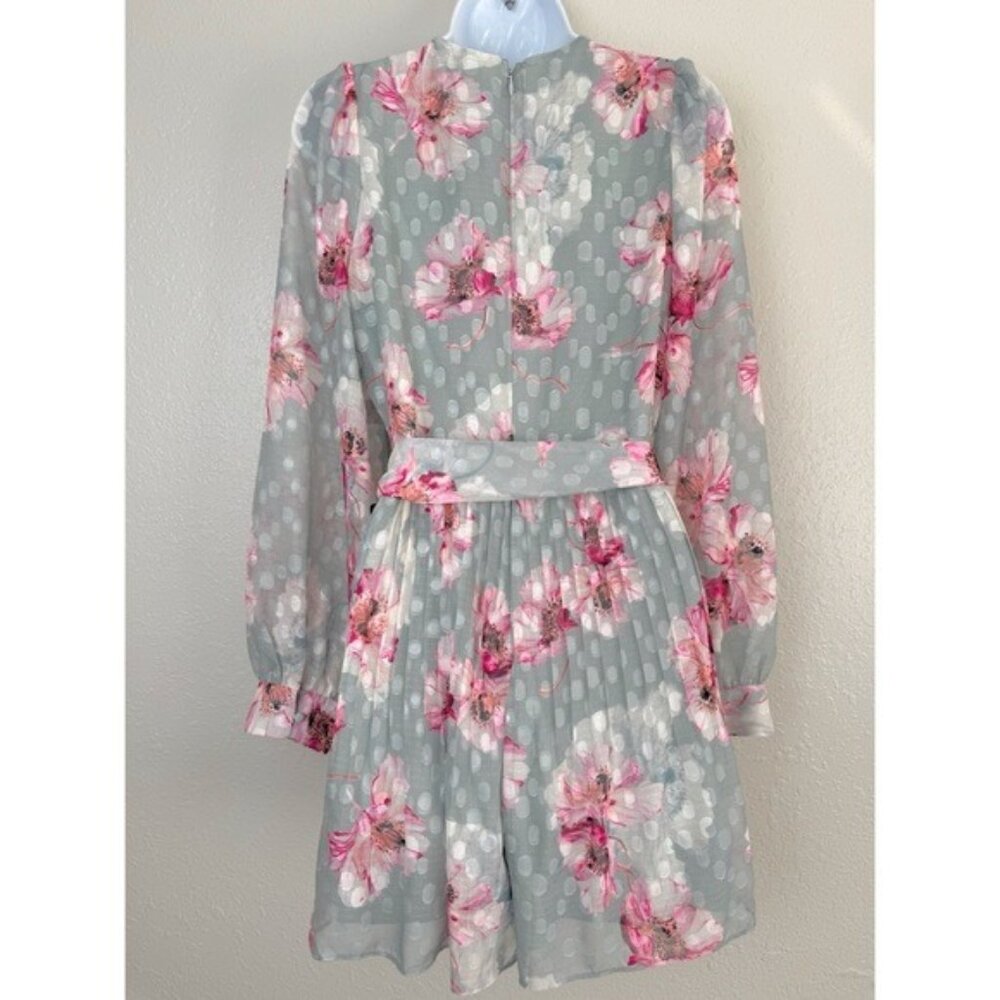NWT Express floral long sleeve pleated wrap front romper spring M - Picture 8 of 12